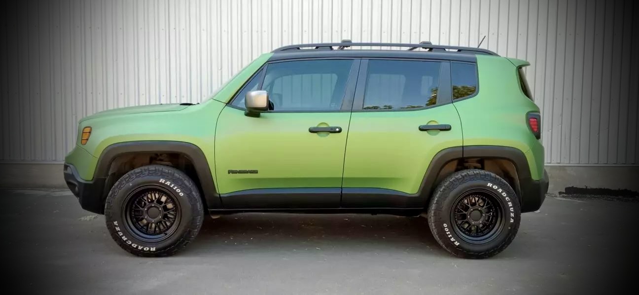 Jeep Renegade - oklejanie folią wrap